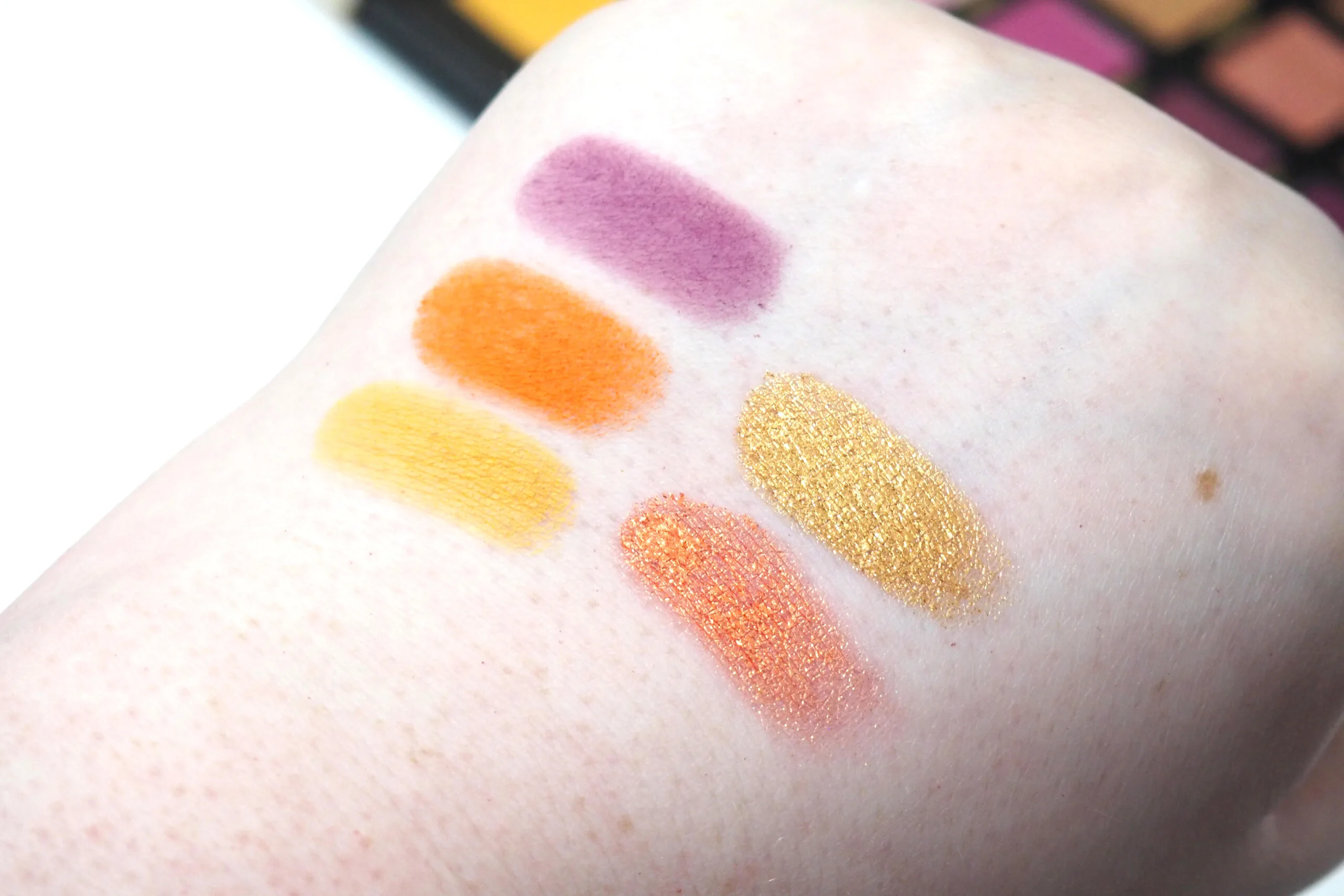 Sample Beauty The Equalizer Palette: Volume II Review / Swatches