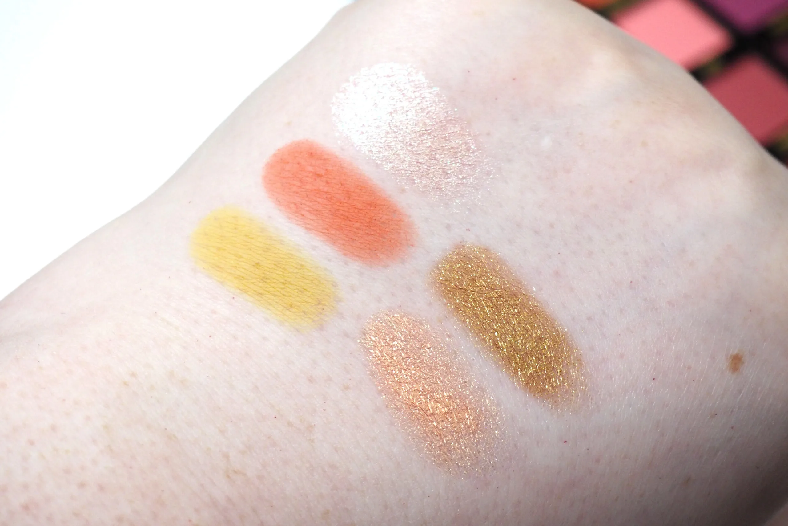 Sample Beauty The Equalizer Palette: Volume II Review / Swatches