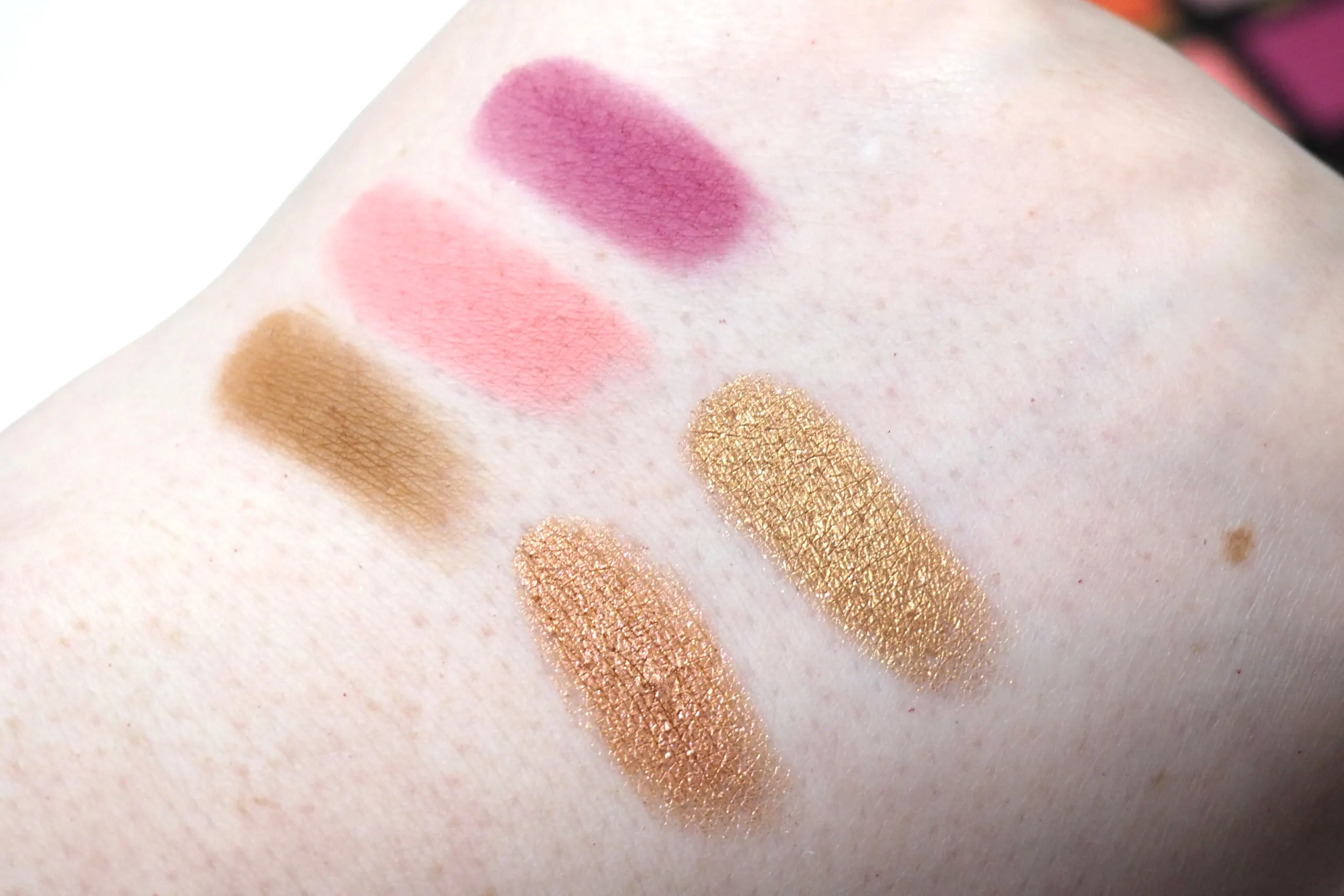 Sample Beauty The Equalizer Palette: Volume II Review / Swatches