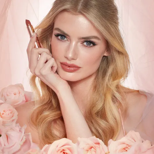 Charlotte Tilbury Pretty Blushed Beauty Look Of Love Palette