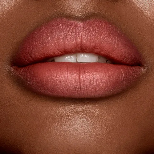 Charlotte Tilbury Mrs Kisses Look Of Love KISSING Lipstick