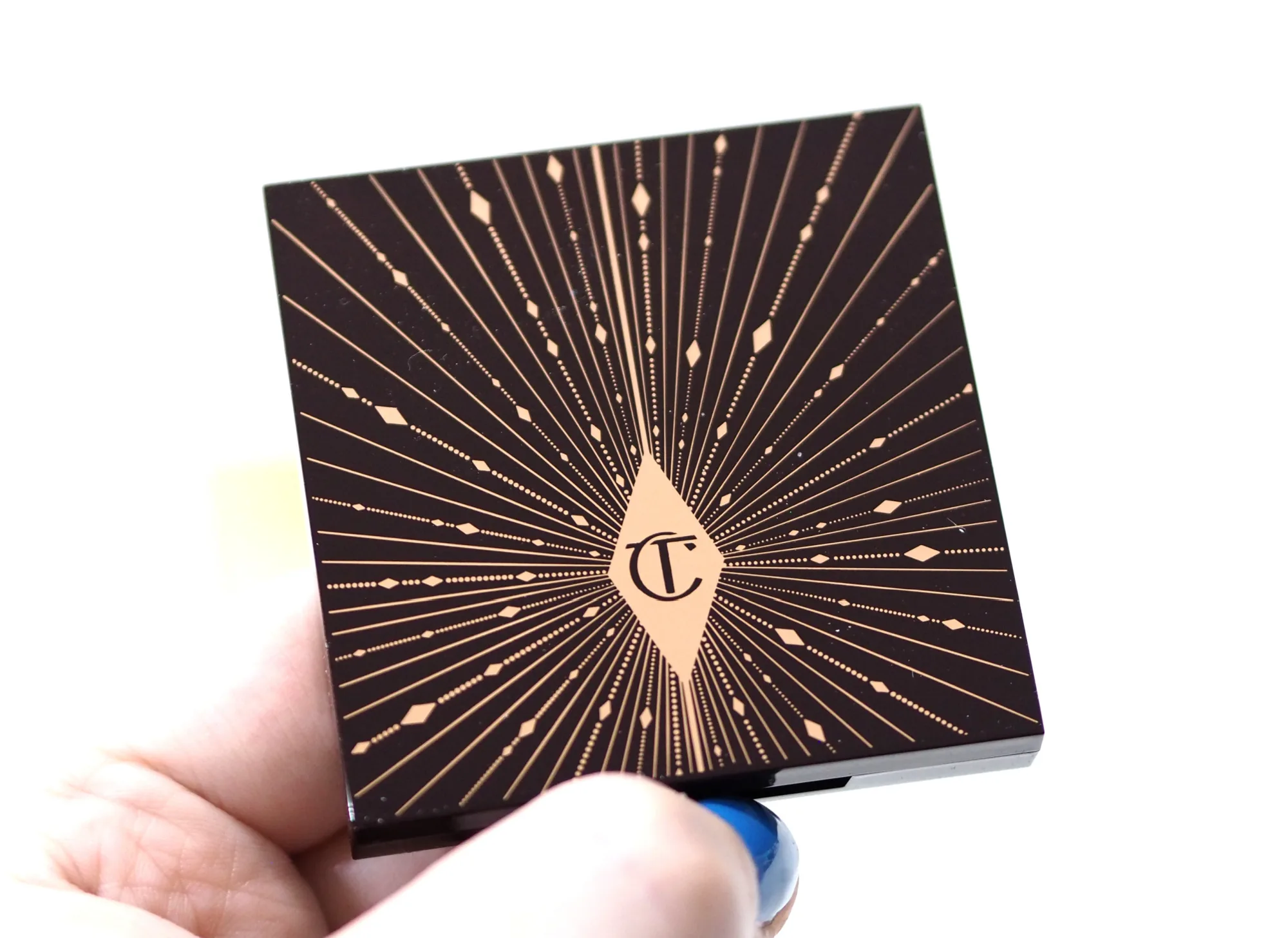 Charlotte Tilbury Dazzling Diamonds Luxury Palette Review / Swatches