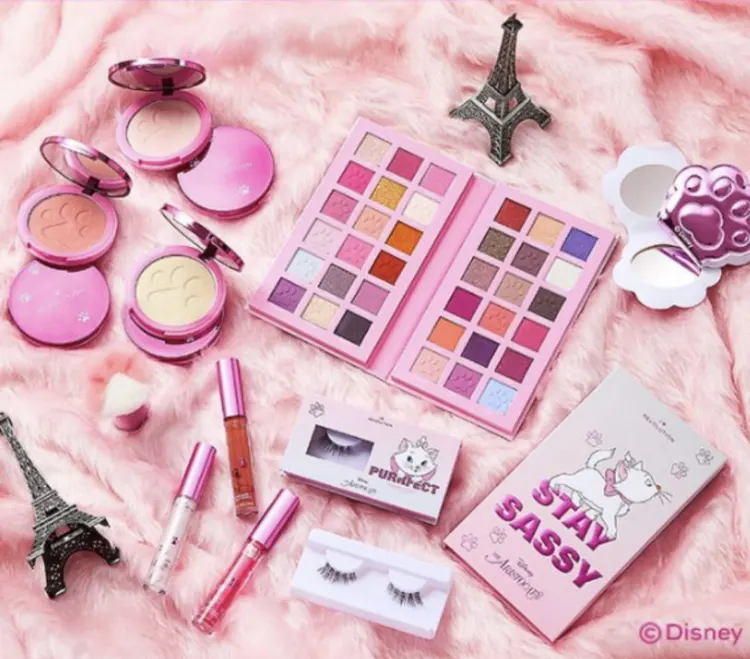I Heart Revolution x Disney Aristocats Marie Collection