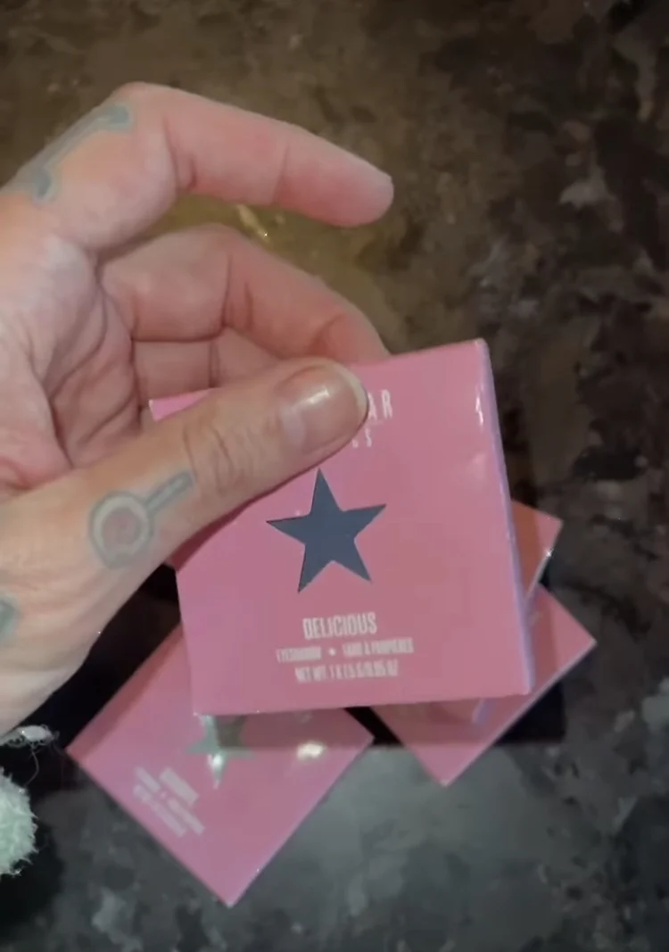 Jeffree Star Cosmetics Single Eyeshadows Collection