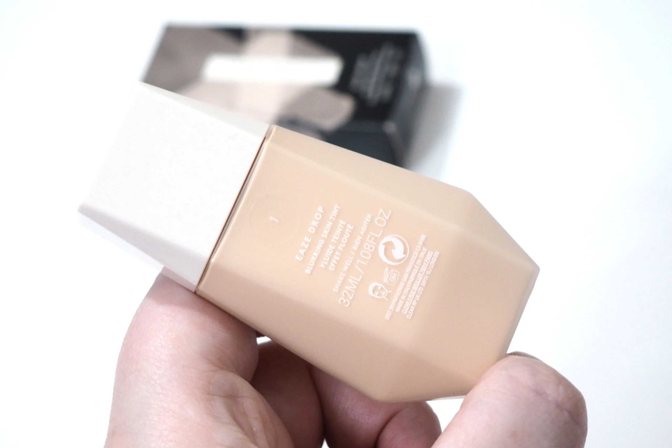 Fenty Beauty Eaze Drop Blurring Skin Tint Review Swatches