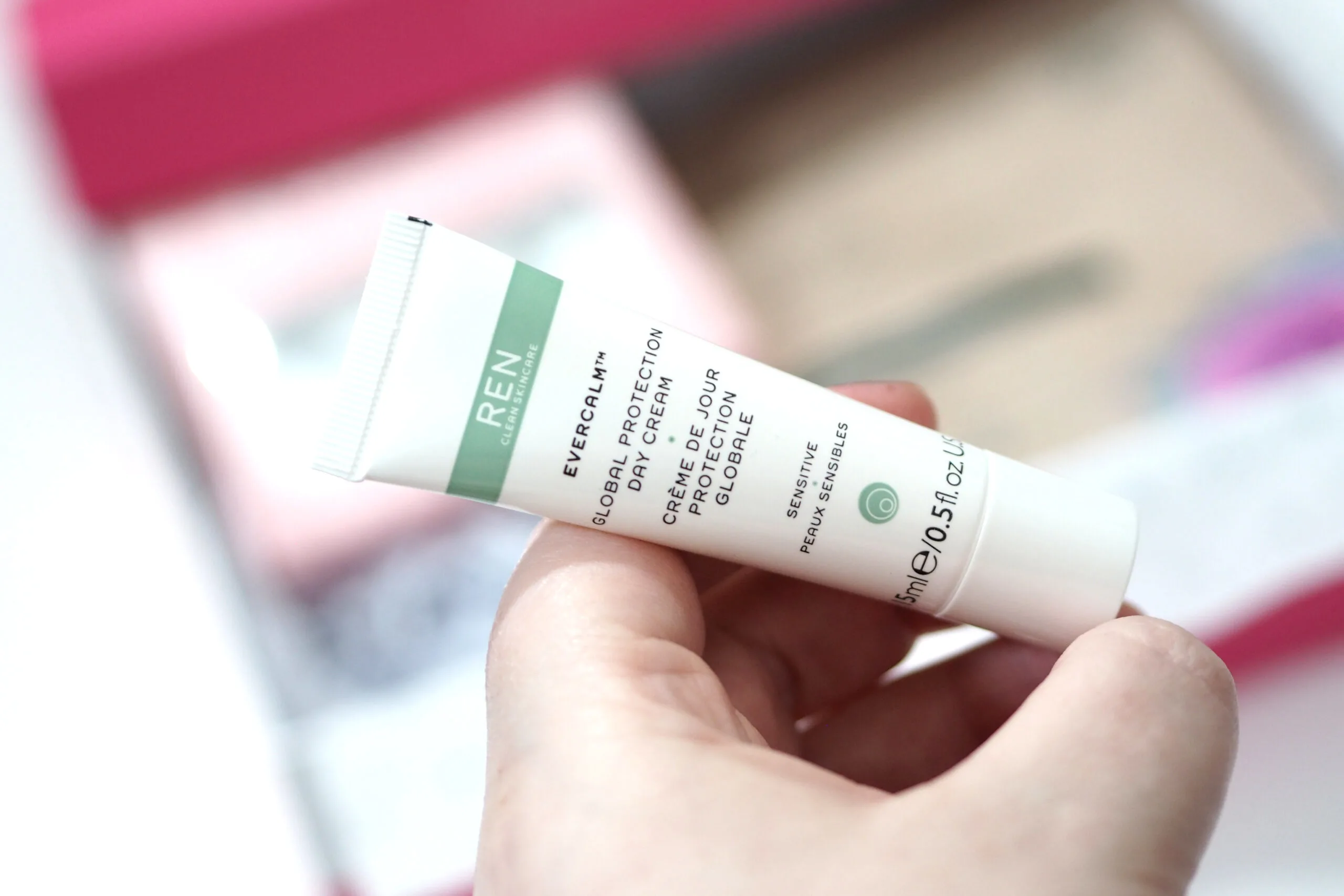 Lookfantastic April Blossom Edition Beauty Box abril 2021