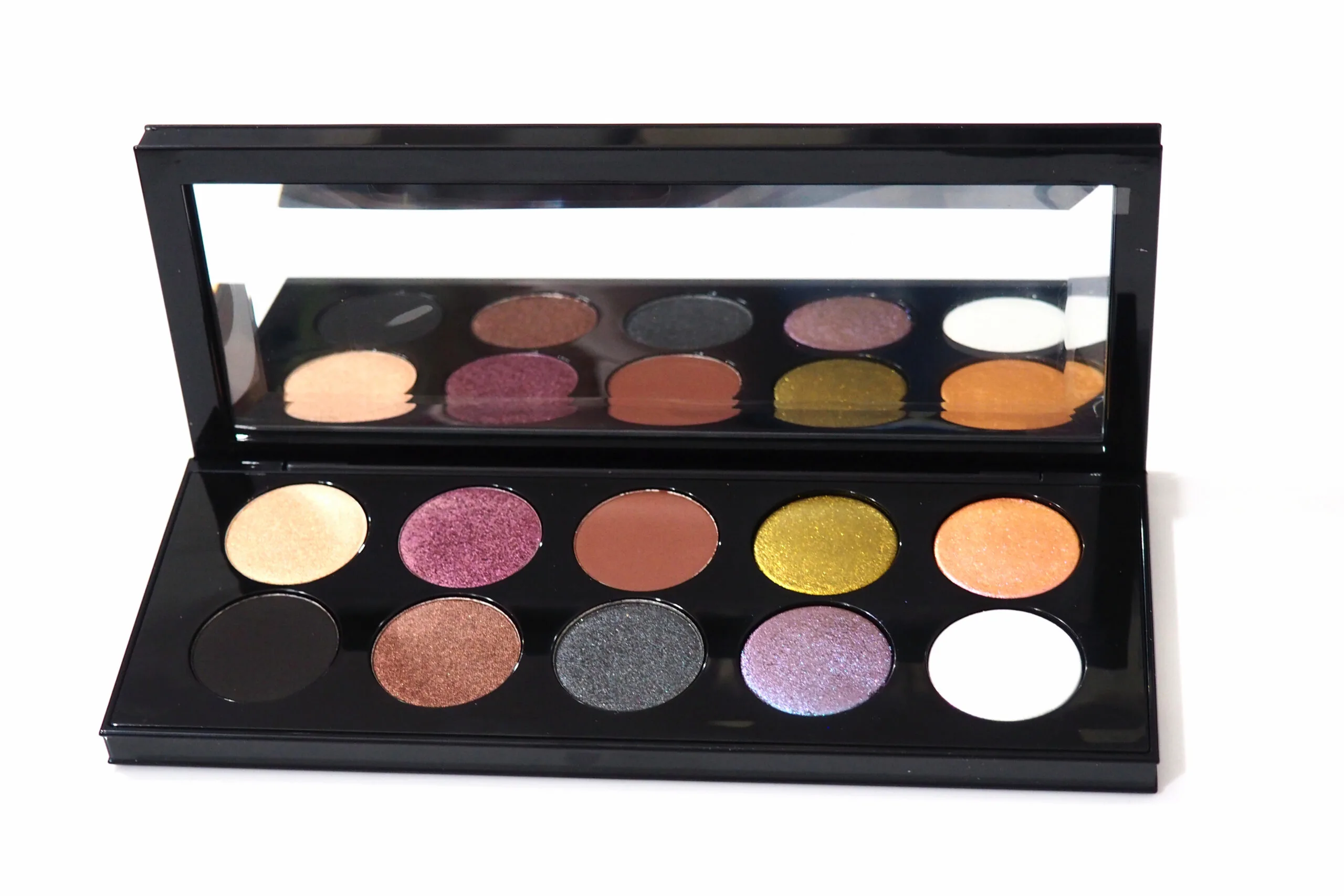 Pat McGrath Labs Mothership III Subversive Eyeshadow Palette Review / Swatches