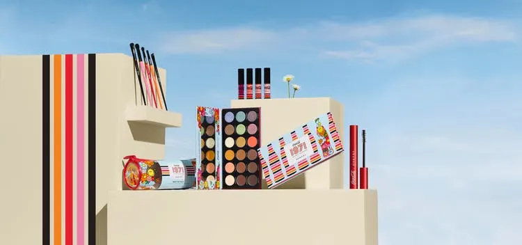 Morphe x Coca Cola 1971 Unity Collection