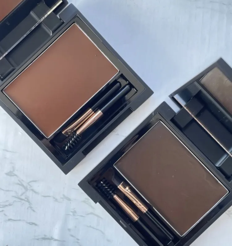 Revolution Glossy Brow Eyebrow Kit