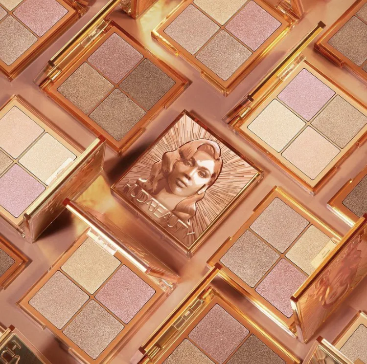 Huda Beauty Glow Obsessions Highlighter Palettes