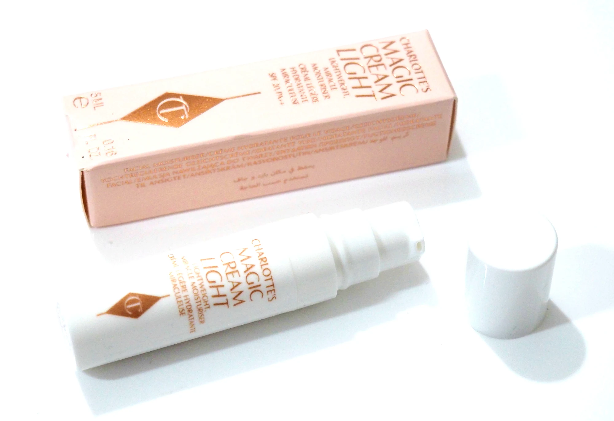 Charlotte Tilbury Charlotte's Magic Cream Light Review
