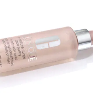 Преглед на спрей за лице Clinique Moisture Surge