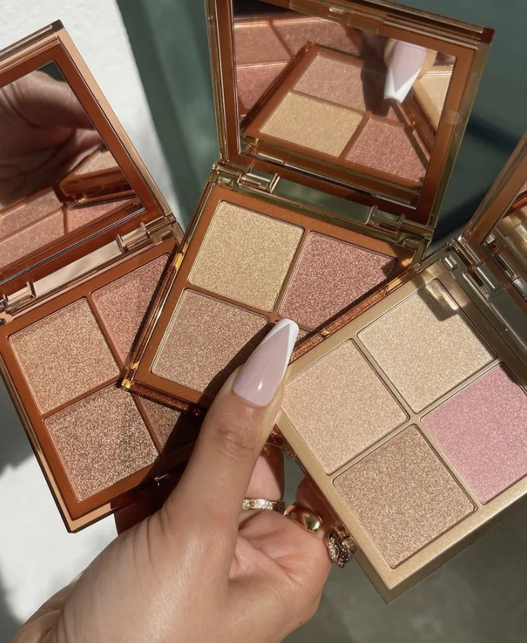 Huda Beauty Glow Obsessions Highlighter Palettes