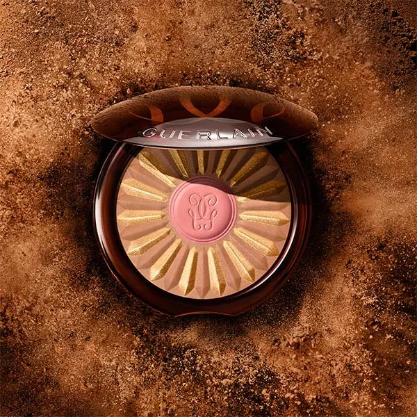 Guerlain Terracotta Light Bloom Bronzing & Illuminating Powder