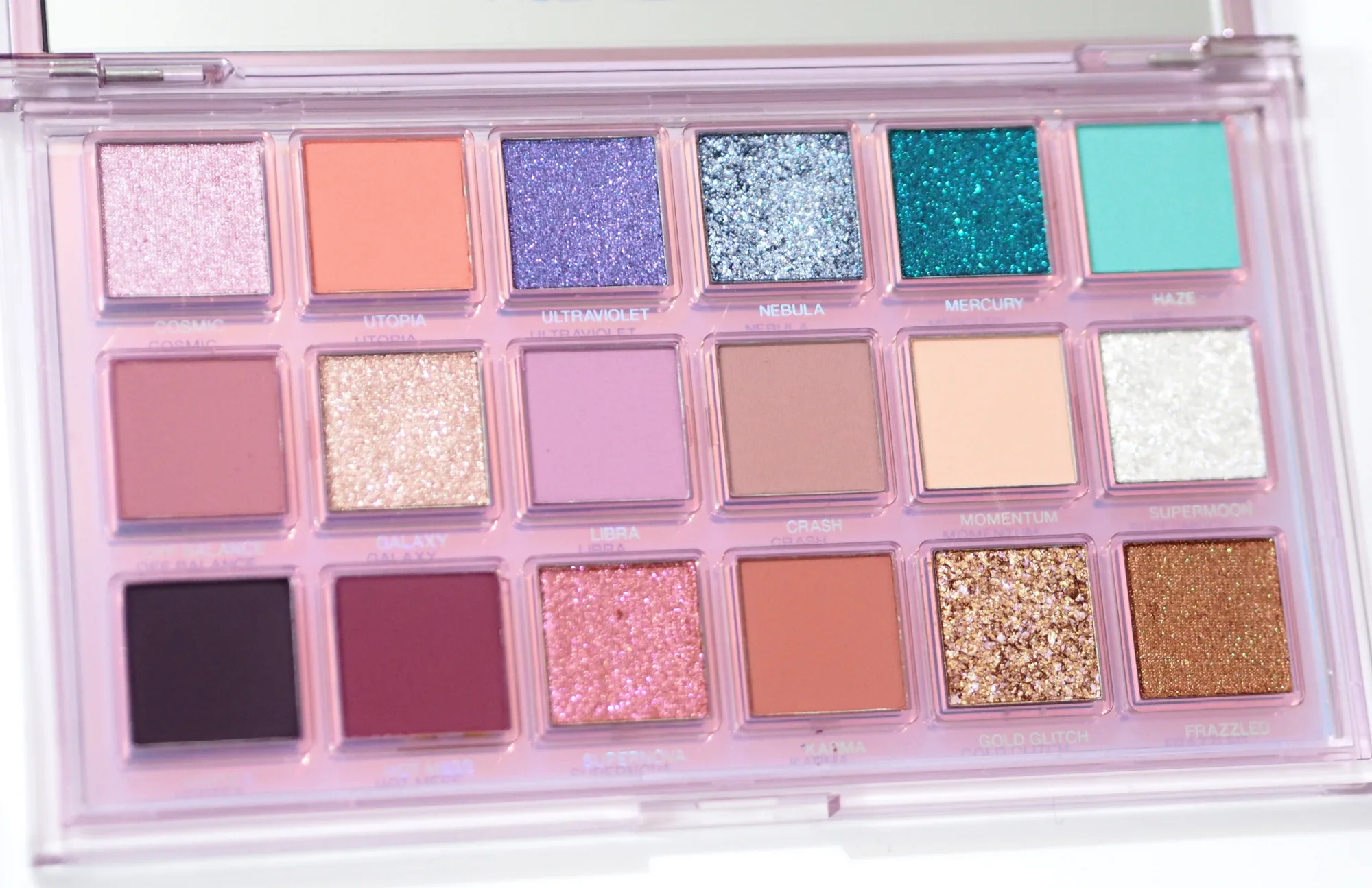 Huda Beauty Mercury Retrograde Eyeshadow Palette
