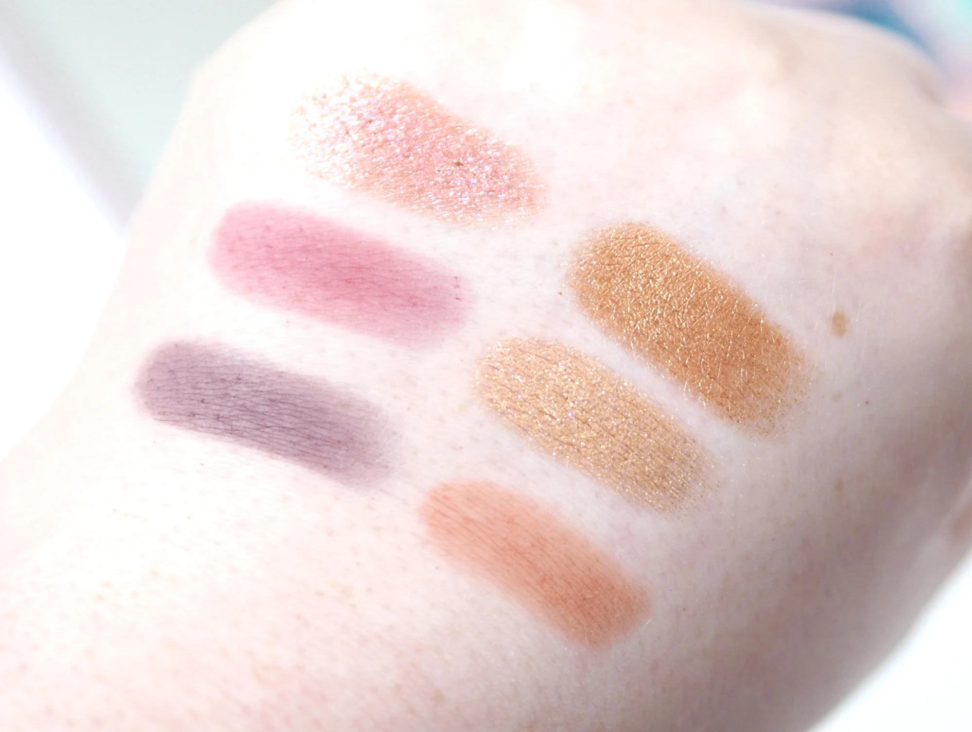 Huda Beauty Mercury Retrograde Eyeshadow Palette