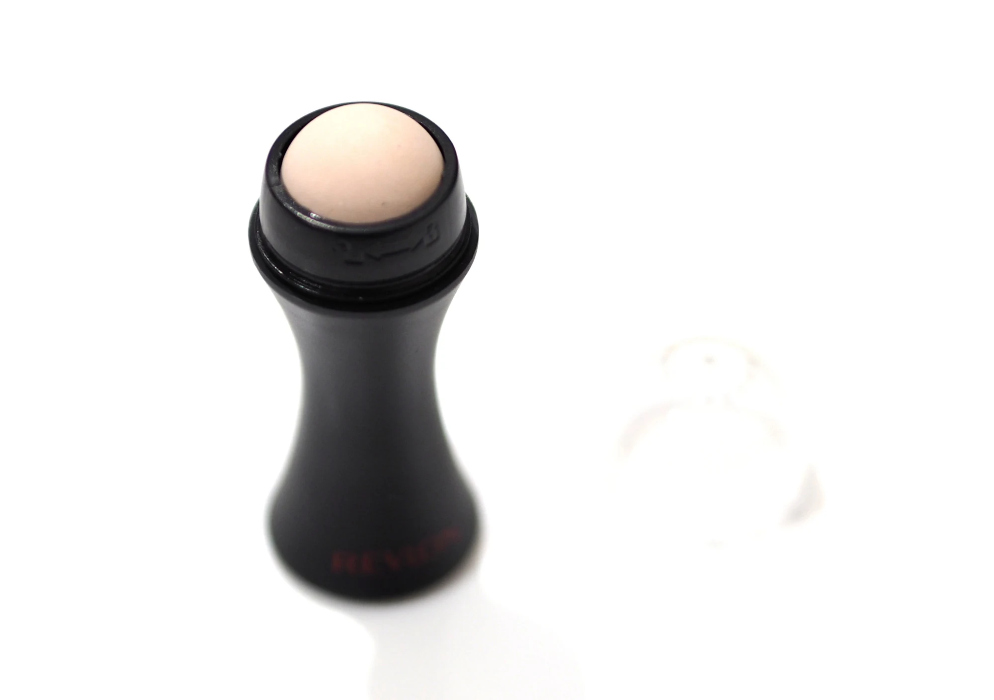 Revlon Oil Absorbing Volcanic Roller Review