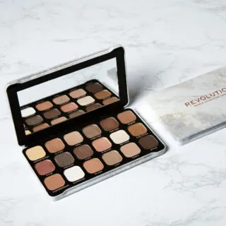 Revolution Forever Flawless Timeless Fantasy Eyeshadow Palette