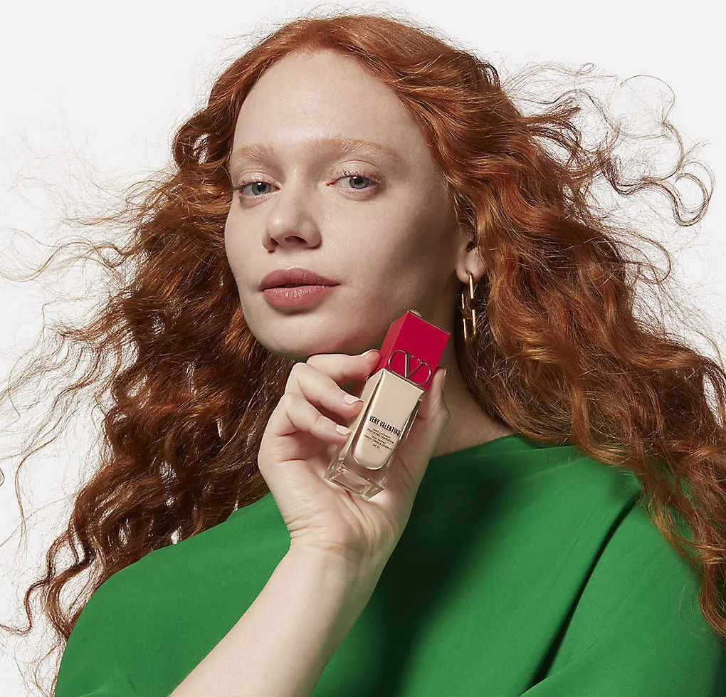 Valentino Beauty Very Valentino Foundation