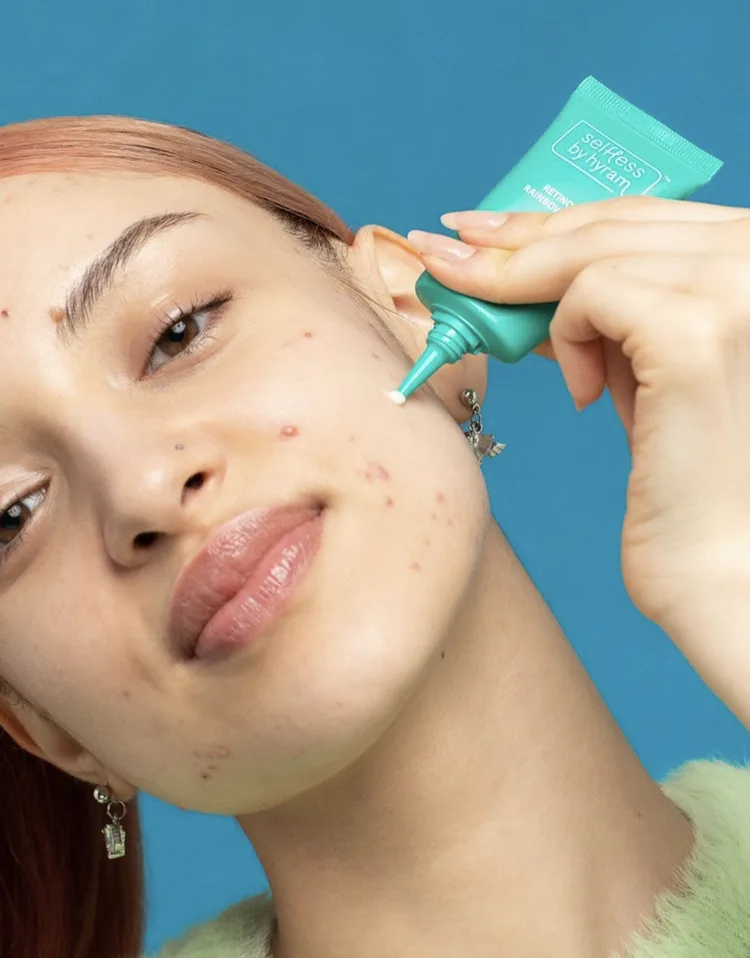 Selfless By Hyram Retinol & Rainbow Algae Repair Serum