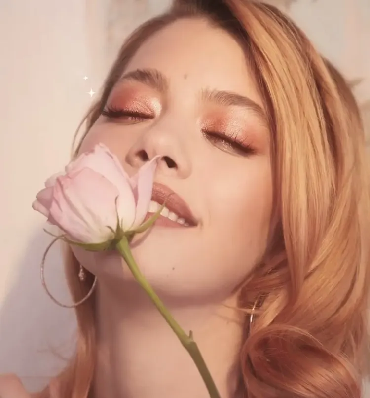 Em Cosmetics Venetian Rose Divine Skies Eyeshadow Palette