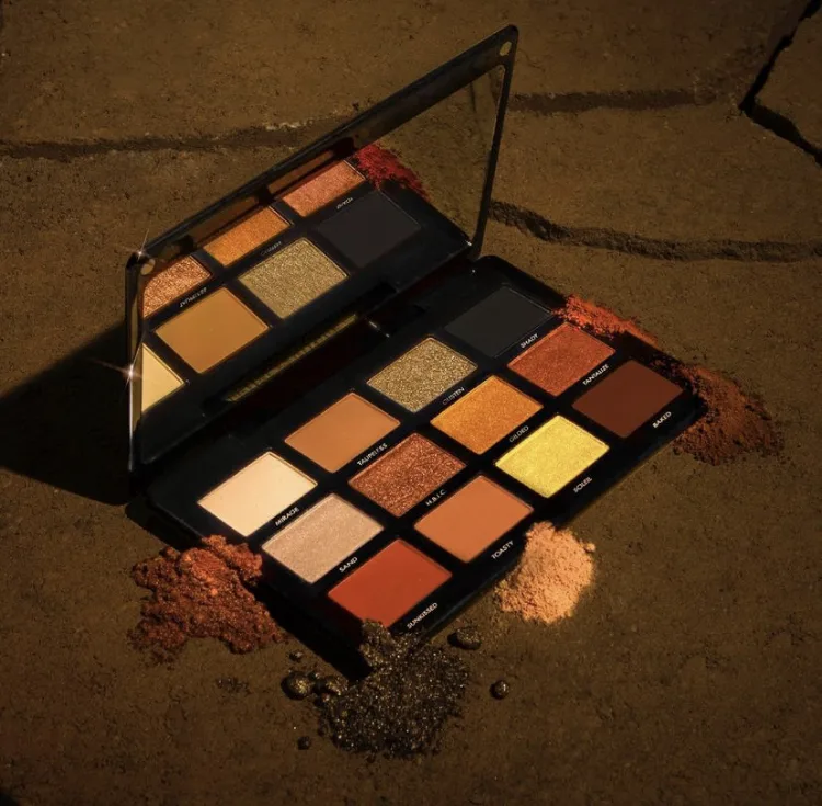 Artist Couture Supreme Bronze Eyeshadow Palette