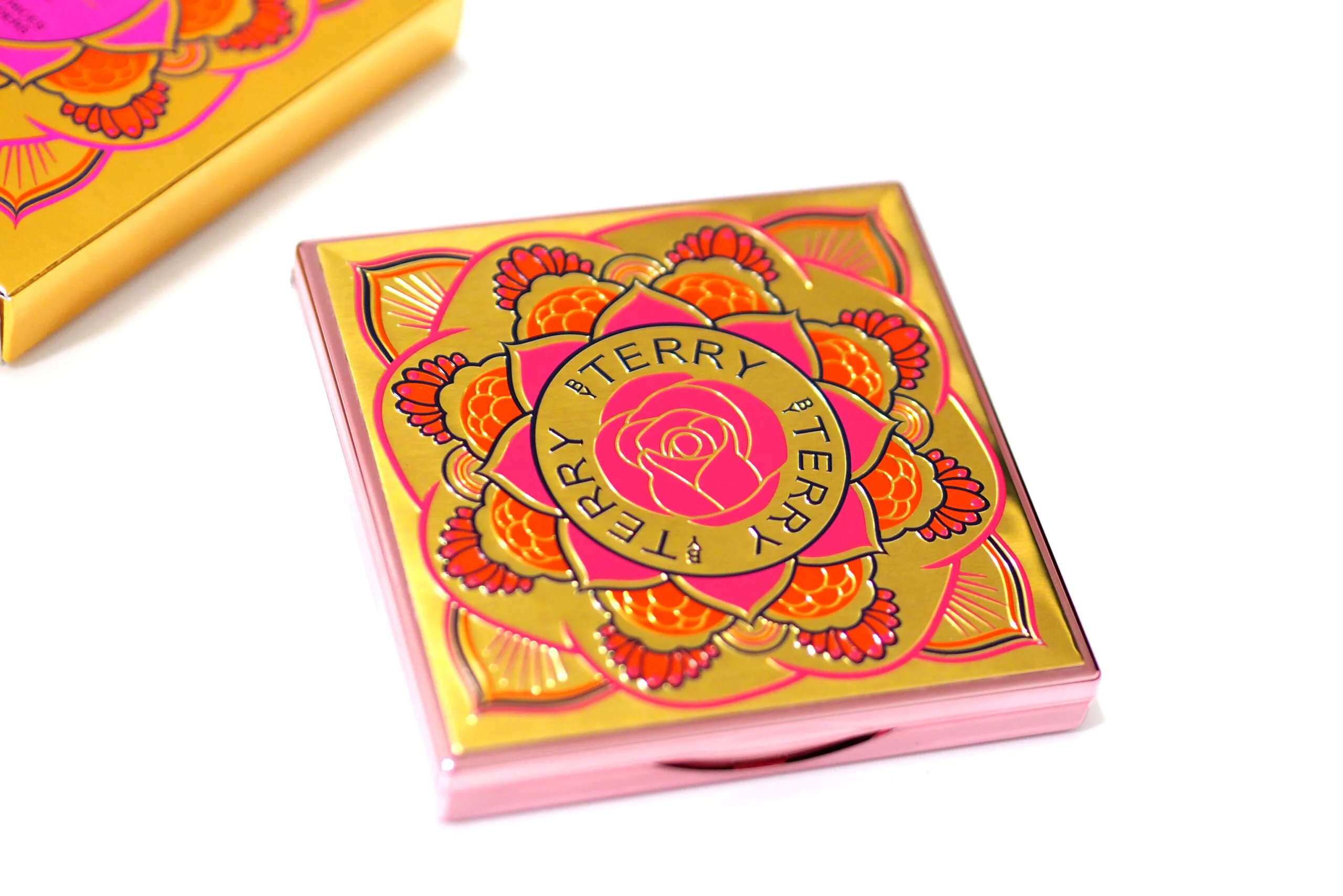 By Terry Beach Bomb Brightening CC Palette Review Swatches