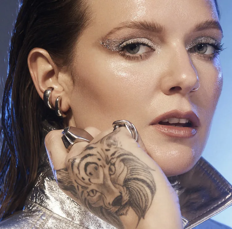 ELF Electric Mood x Tove Lo Glassy Skin Balm