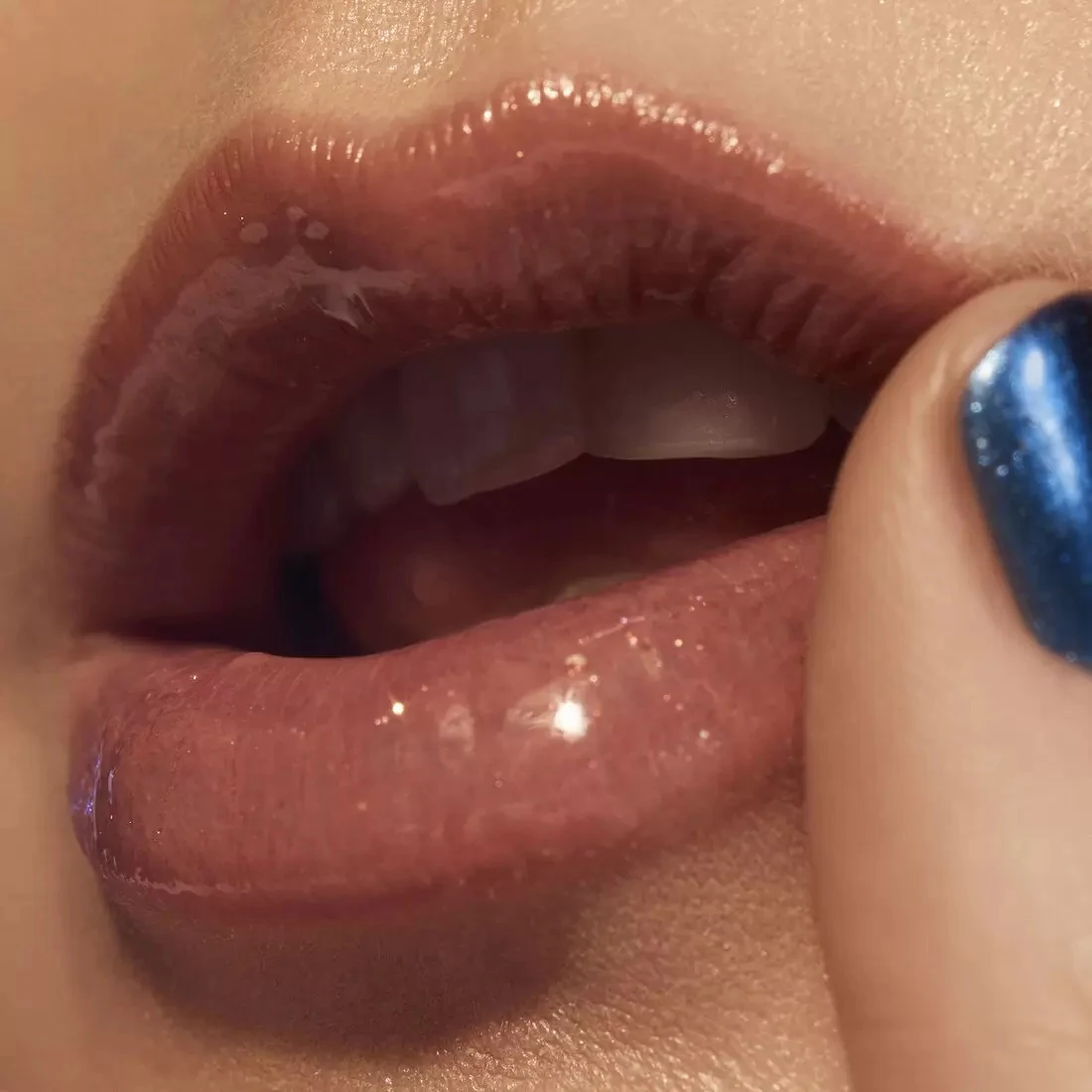 ELF Electric Mood x Tove Lo Hydrating Balm