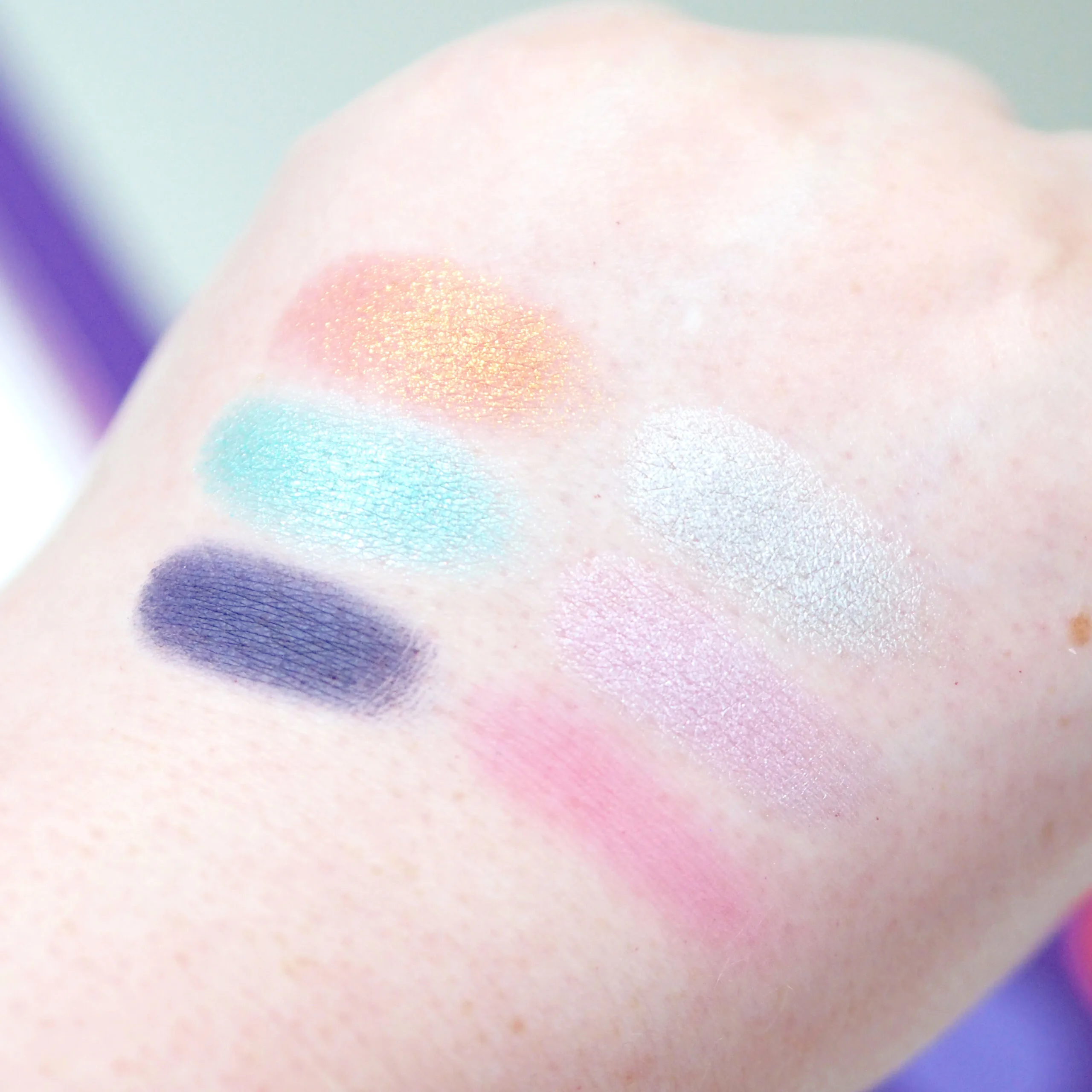 Makeup Revolution x Bratz Eyeshadow Palette Swatches