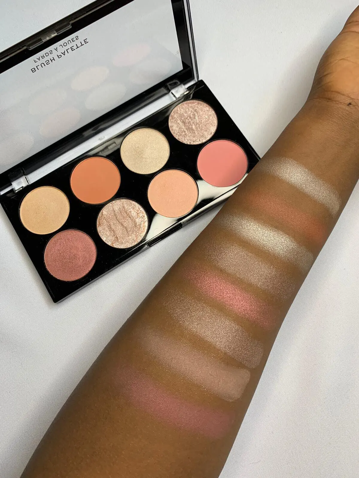 Revolution Golden Desire Ultra Blush Palette