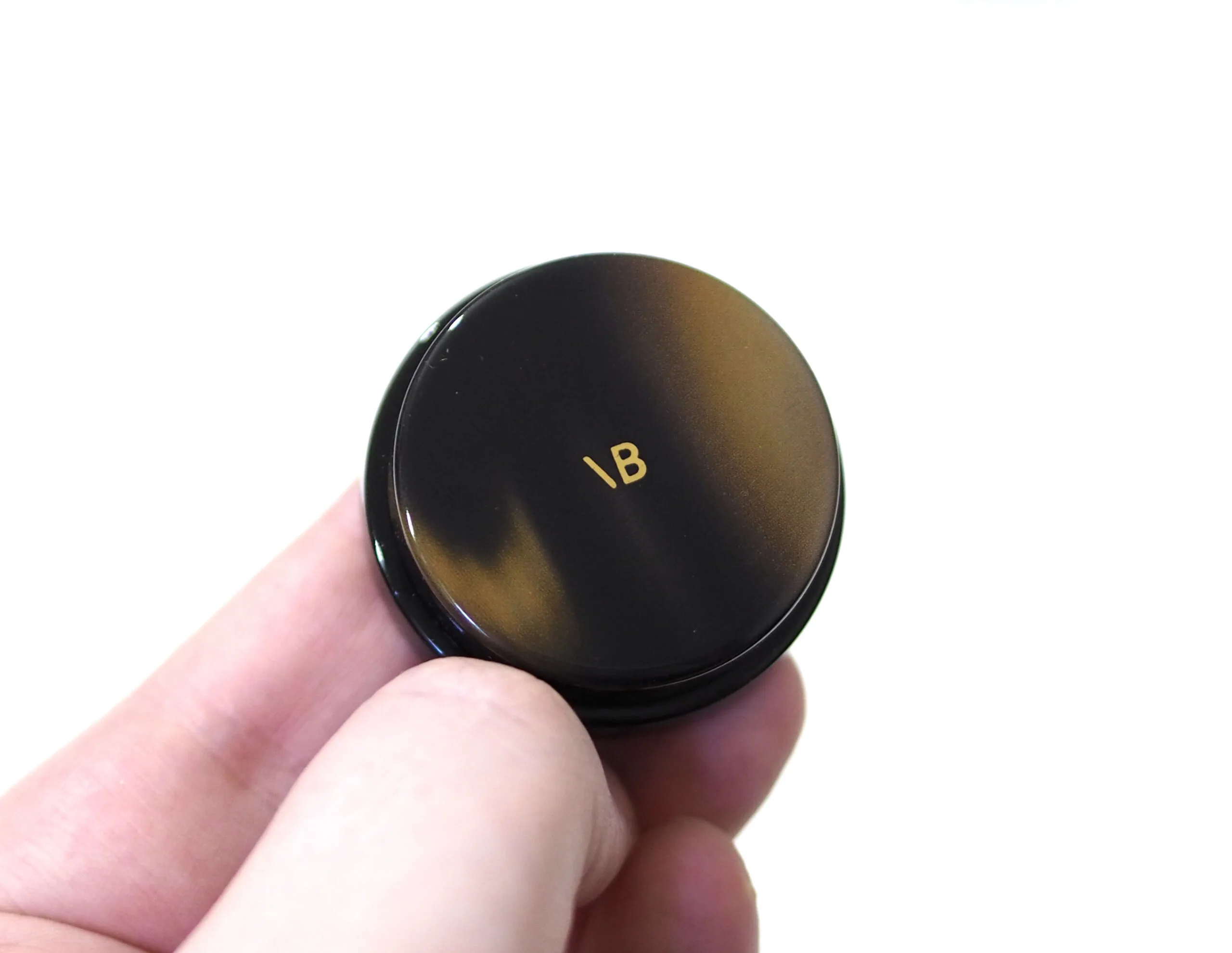 Victoria Beckham Beauty Lid Lustre Crystal Infused Eyeshadow Review / Swatches