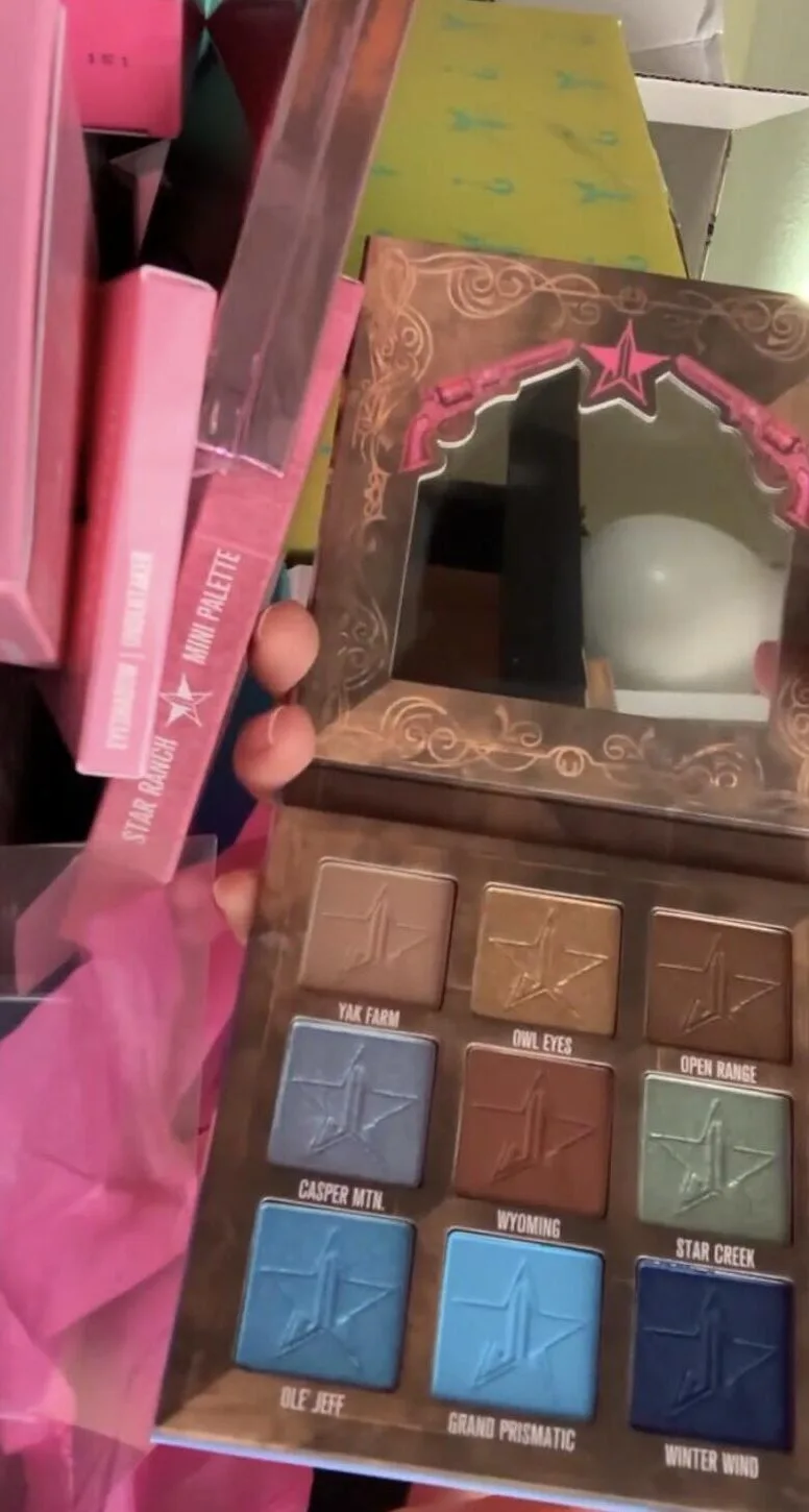Jeffree Star Cosmetics Star Ranch Eyeshadow Palette 4 Jeffree Star Cosmetics Star Ranch Eyeshadow Palette