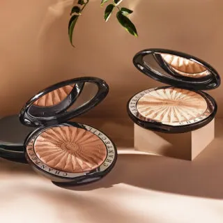 Chantecaille Perfect Blur Finishing Powder 2021