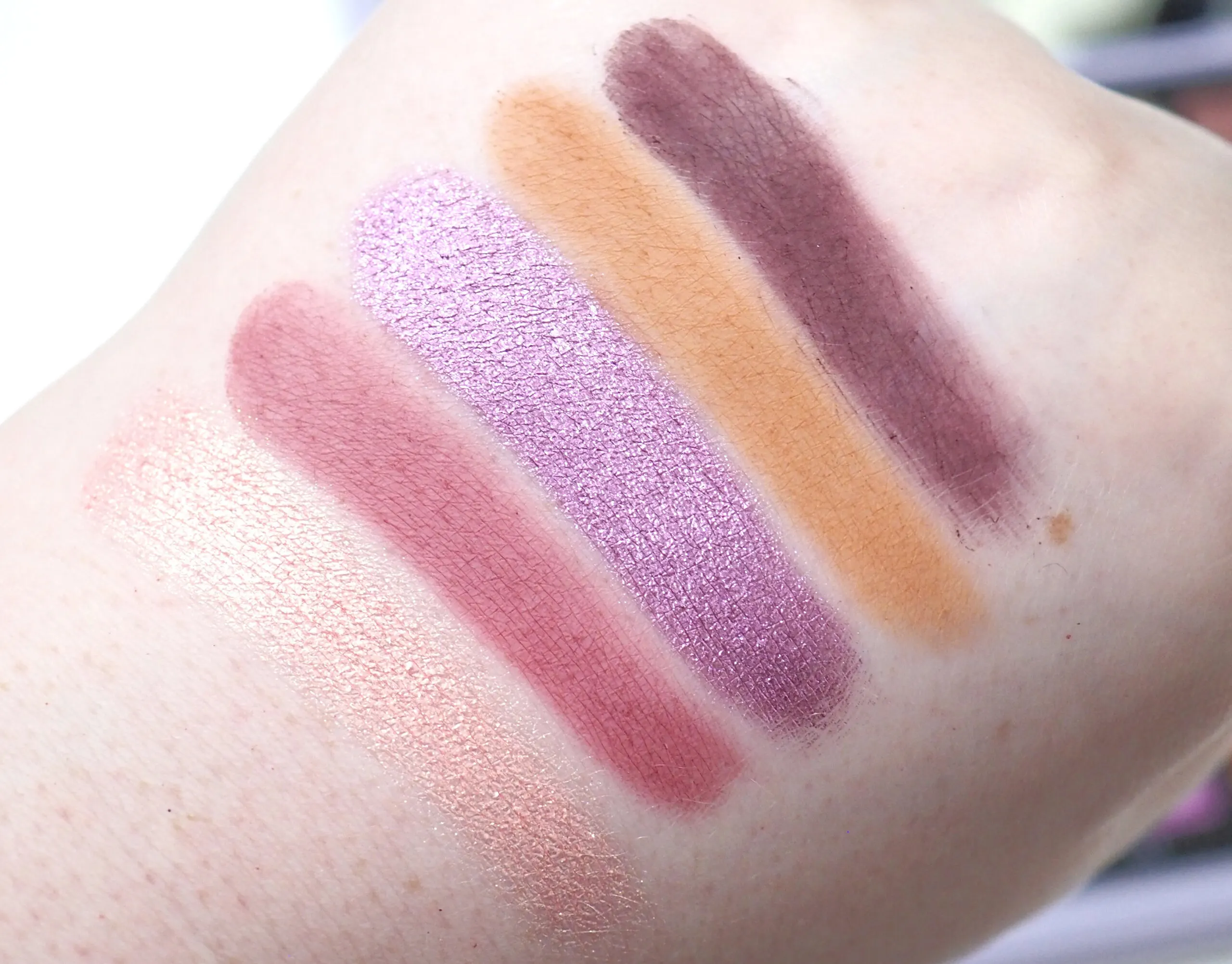 Anastasia Beverly Hills Norvina Pro Pigment Palette Vol 5 Review Swatches