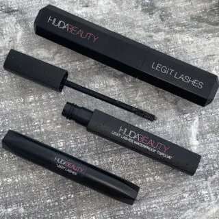 Huda Beauty Legit Lashes Waterproof Topcoat