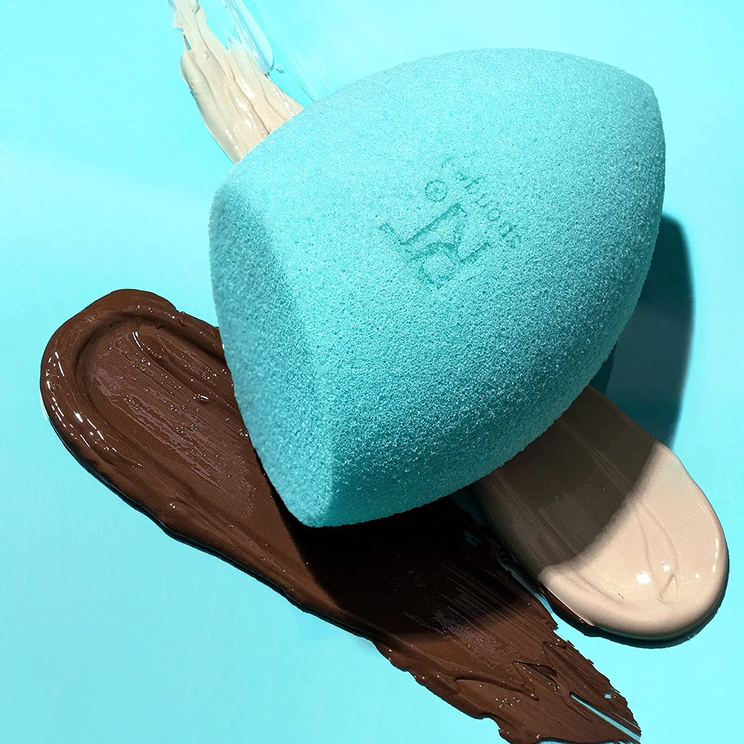 Real Techniques Miracle Airblend Sponge