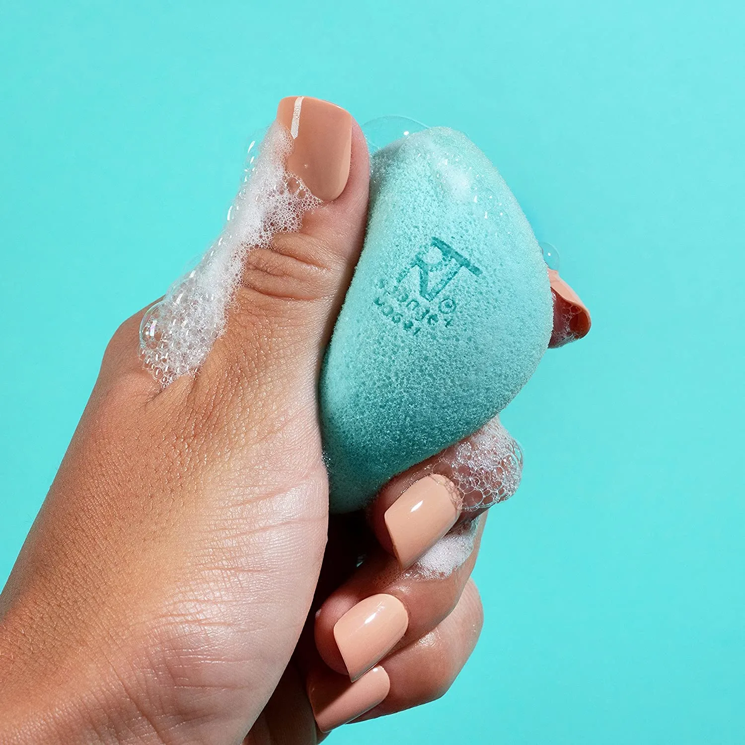 Real Techniques Miracle Airblend Sponge