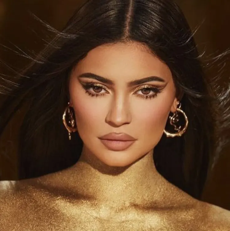 Kylie Cosmetics 24k Gold Birthday Collection
