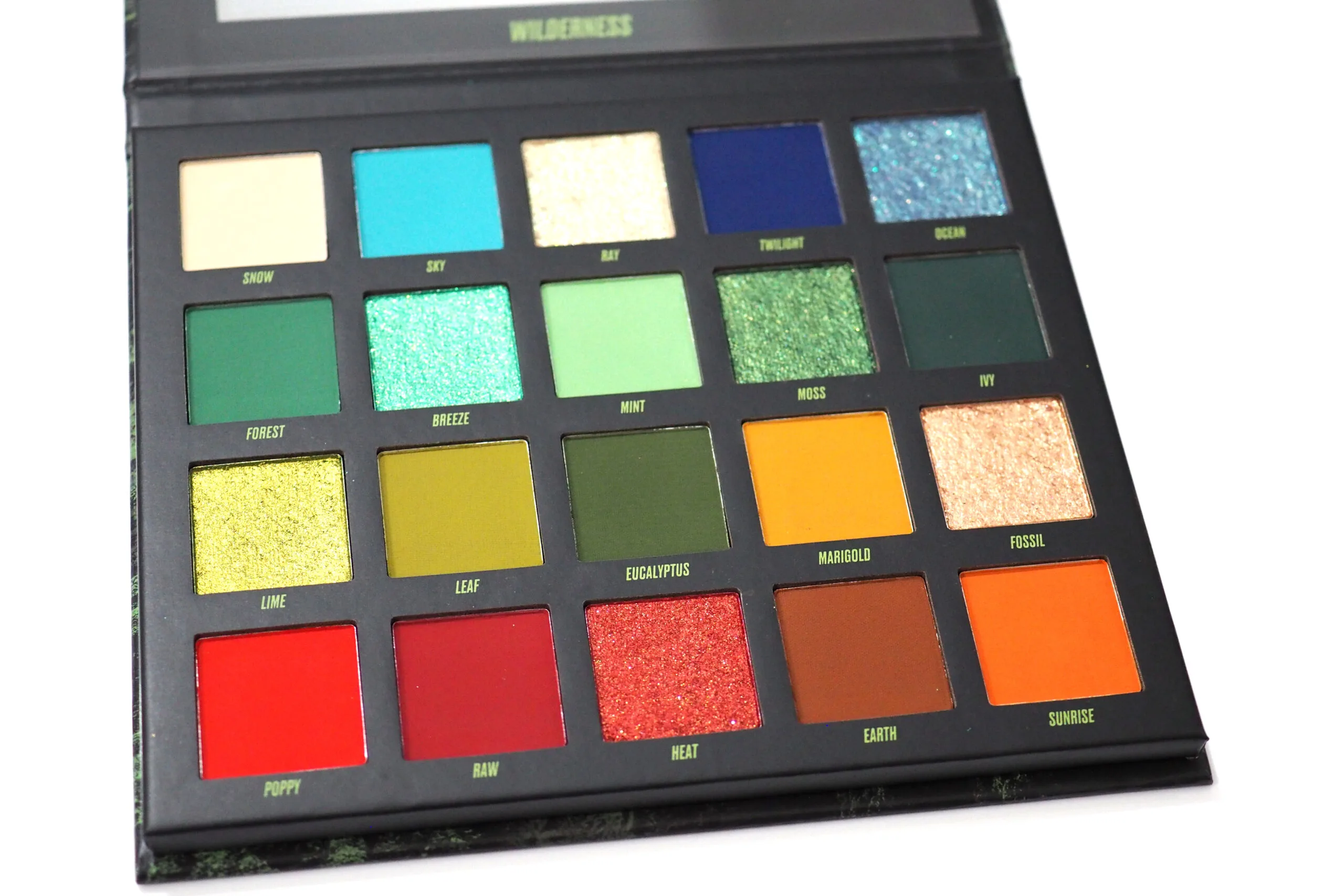 By Beauty Bay Wilderness Palette Review / Swatches