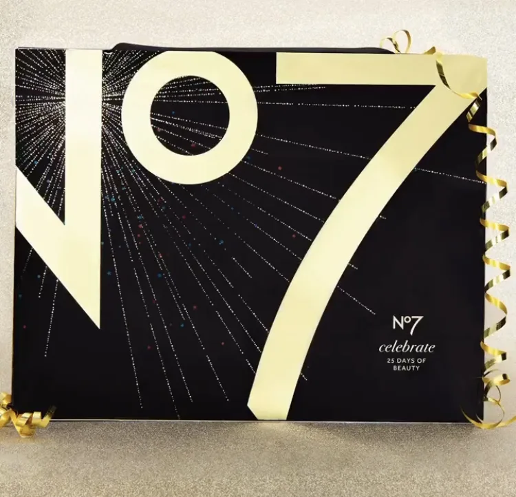 No7 Ultimate Beauty Calendar 2021 Reveal!