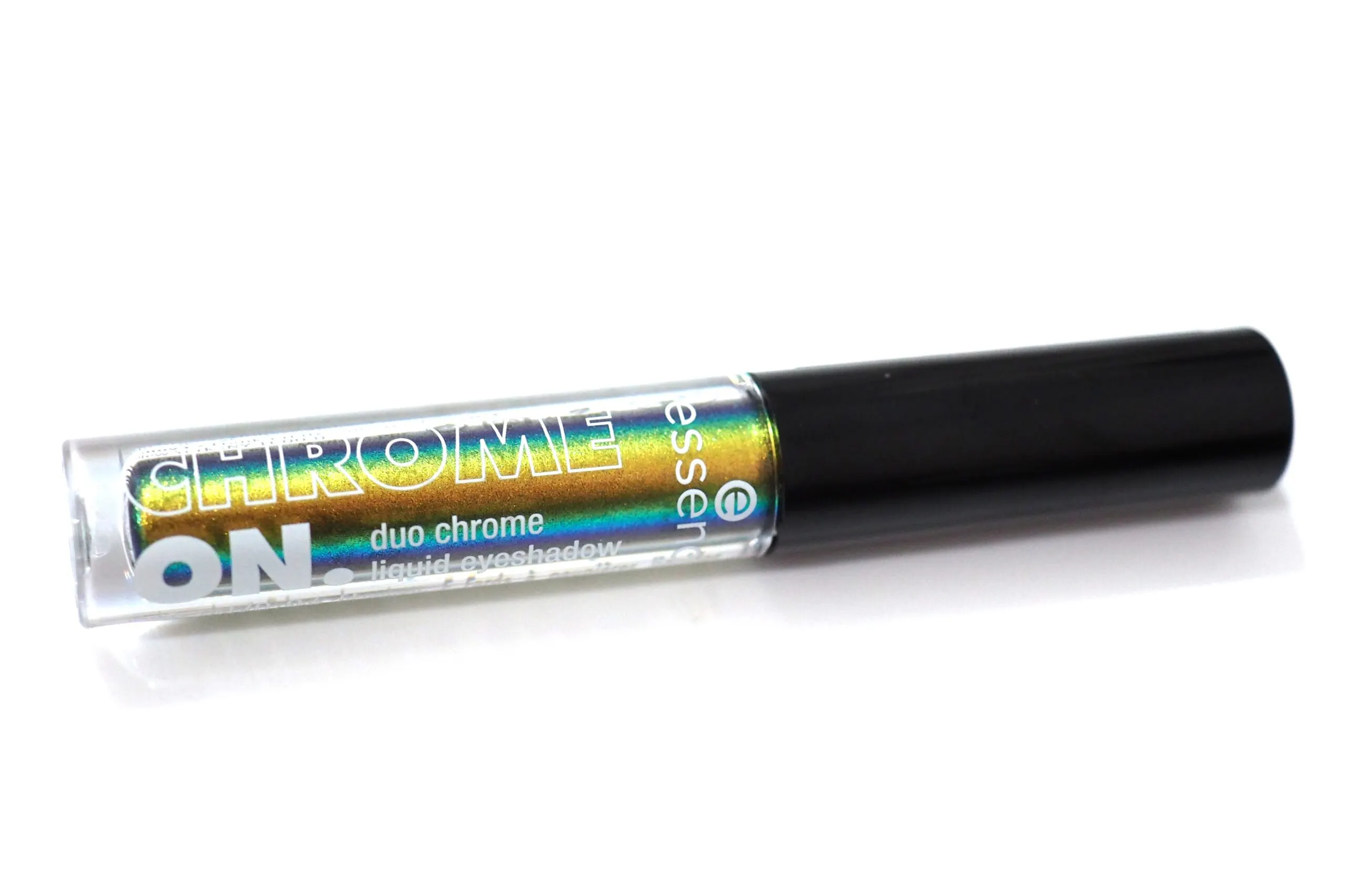 Essence Chrome On Multichrome Liquid Eyeshadows Review / Swatches