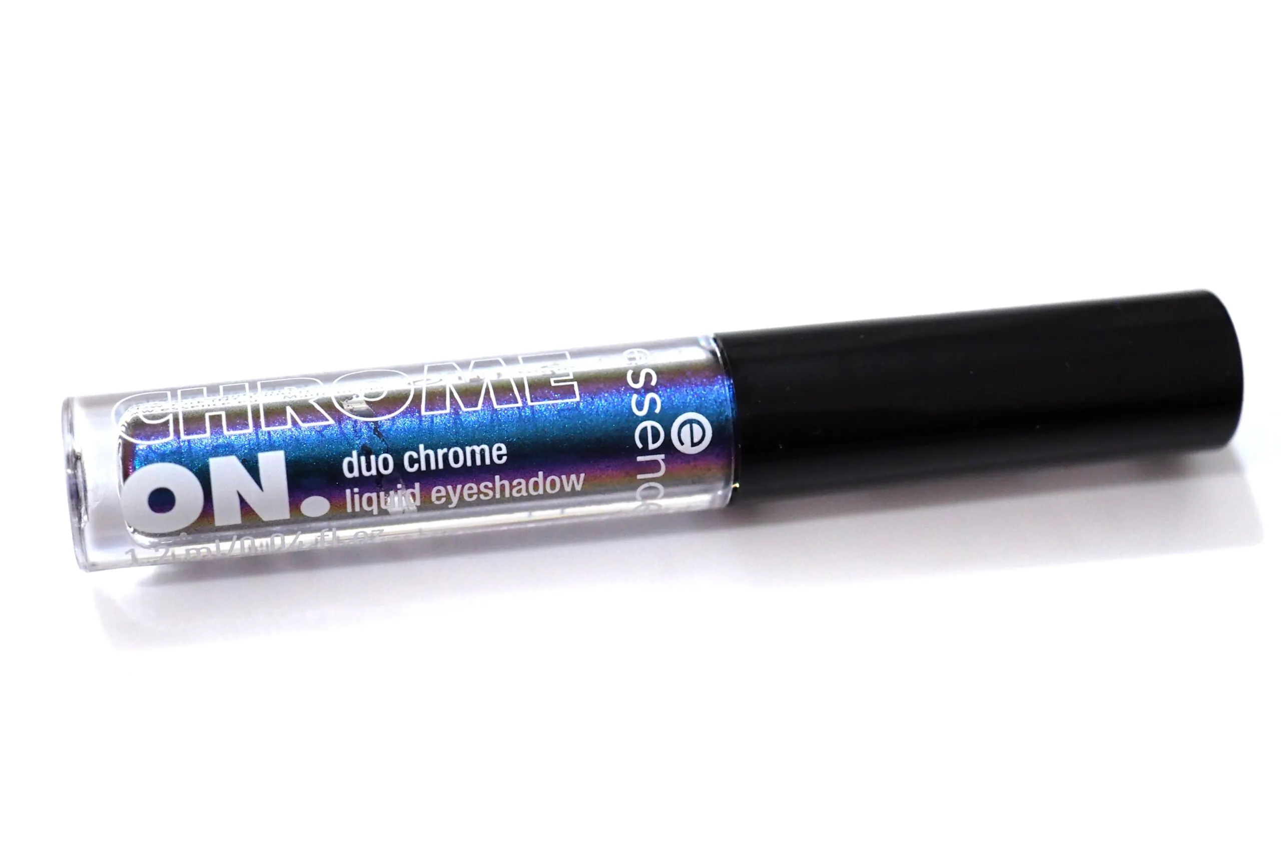 Essence Chrome On Multichrome Liquid Eyeshadows Review / Swatches
