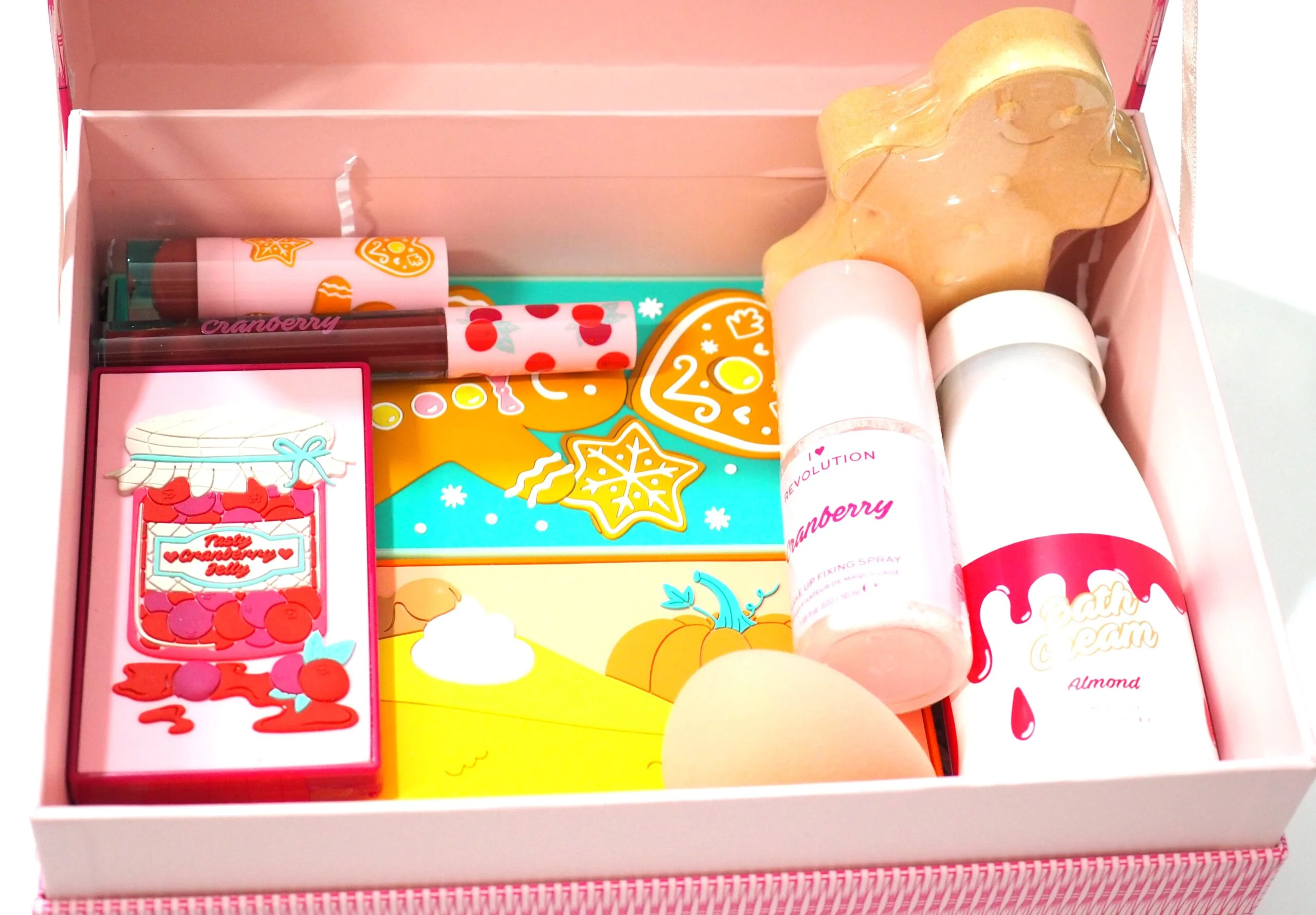 I Heart Revolution The Tasty Christmas Hamper Collection Review Swatches