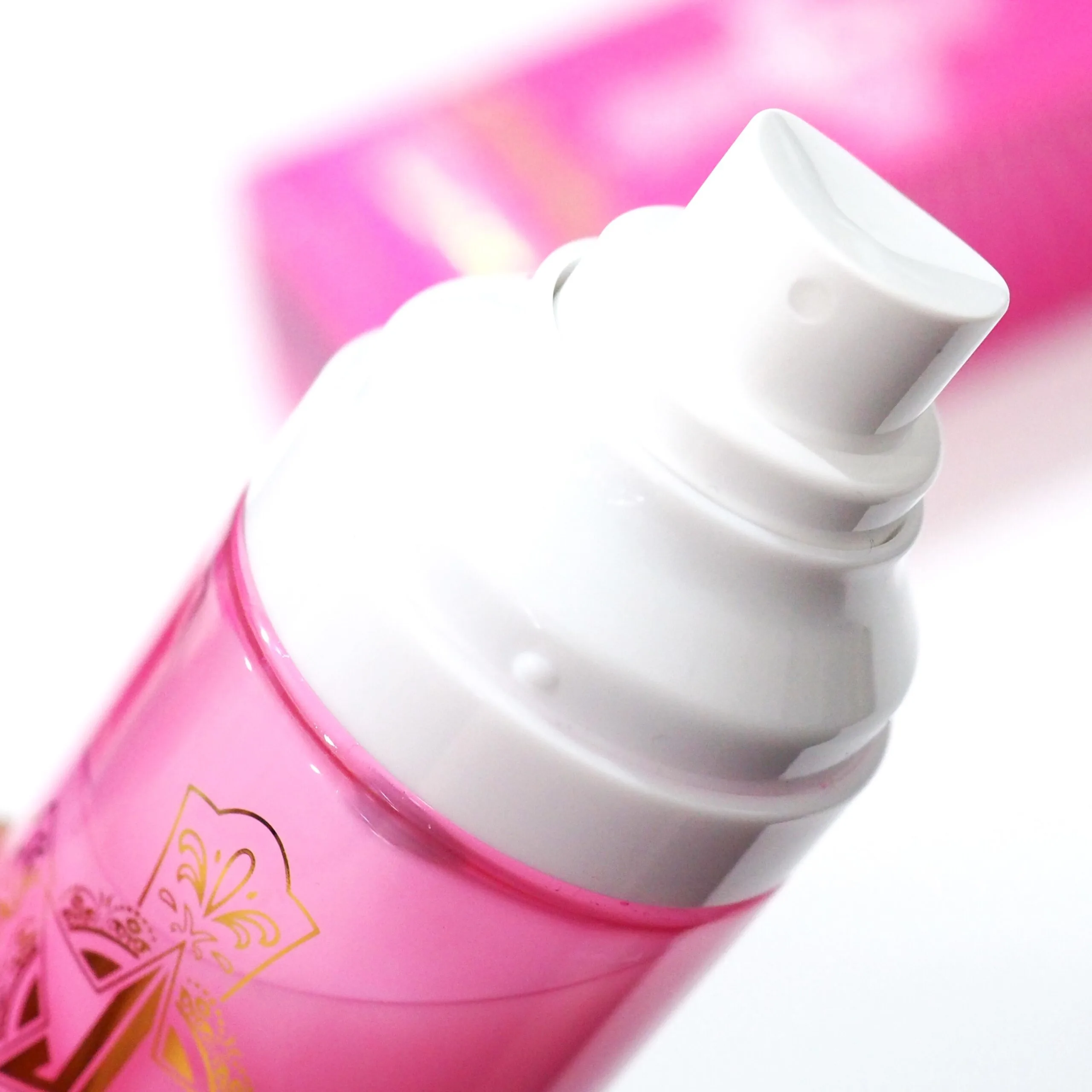 Jeffree Star Cosmetics Holy Mist Soothing Facial Spray