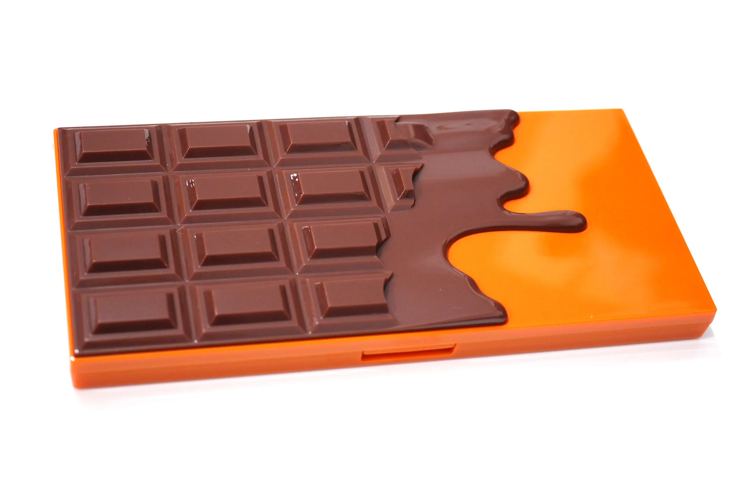 I Heart Revolution Chocolate Vault Tin Set