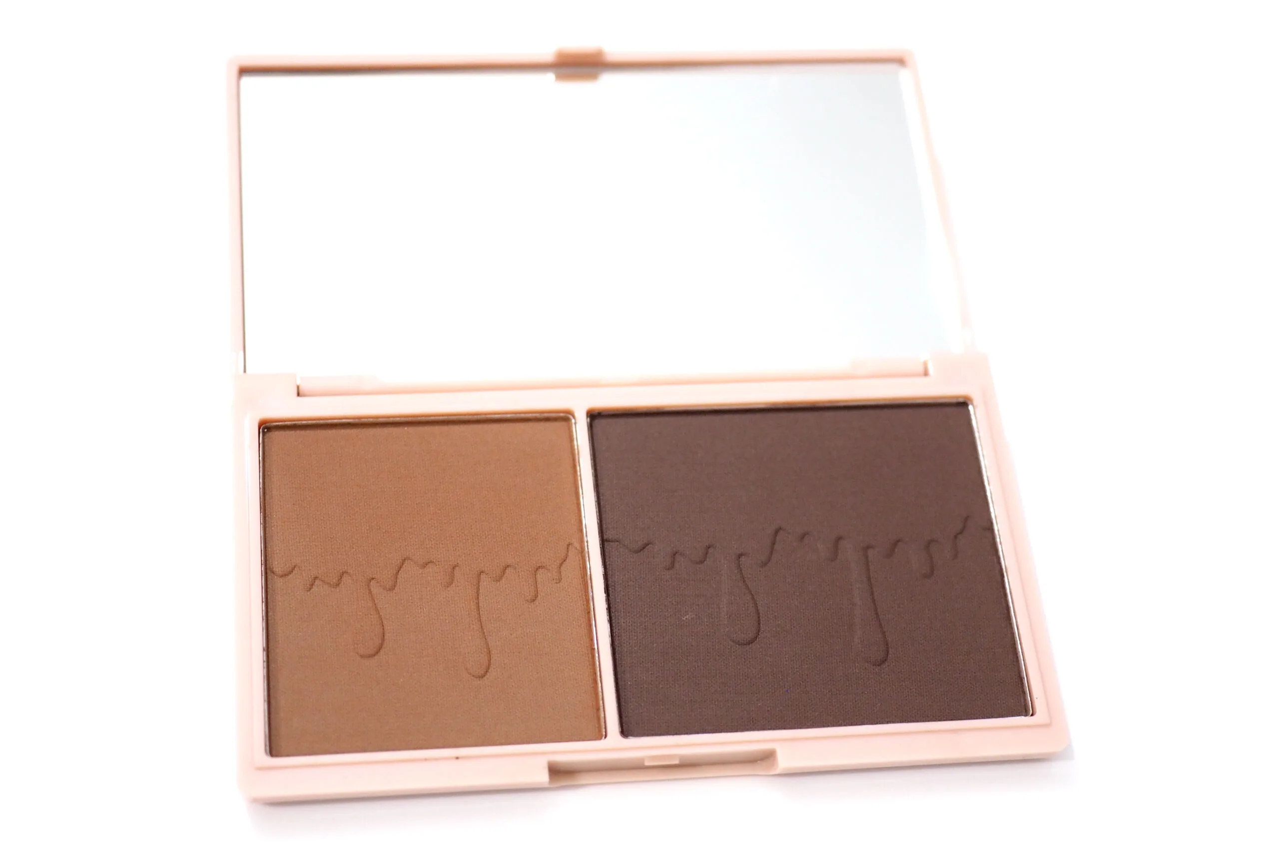 I Heart Revolution Chocolate Vault Tin Set
