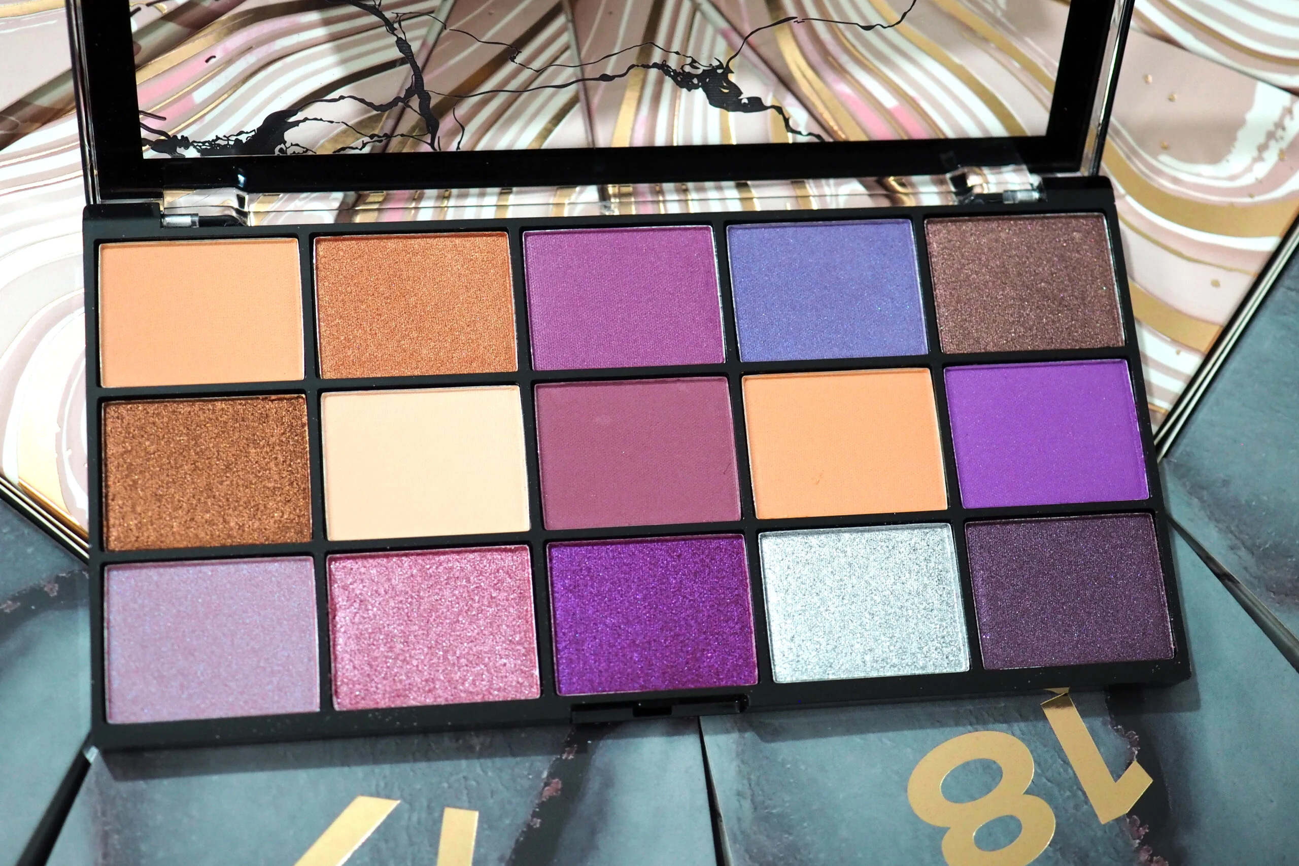 Revolution Deluxe Advent Calendar 2021