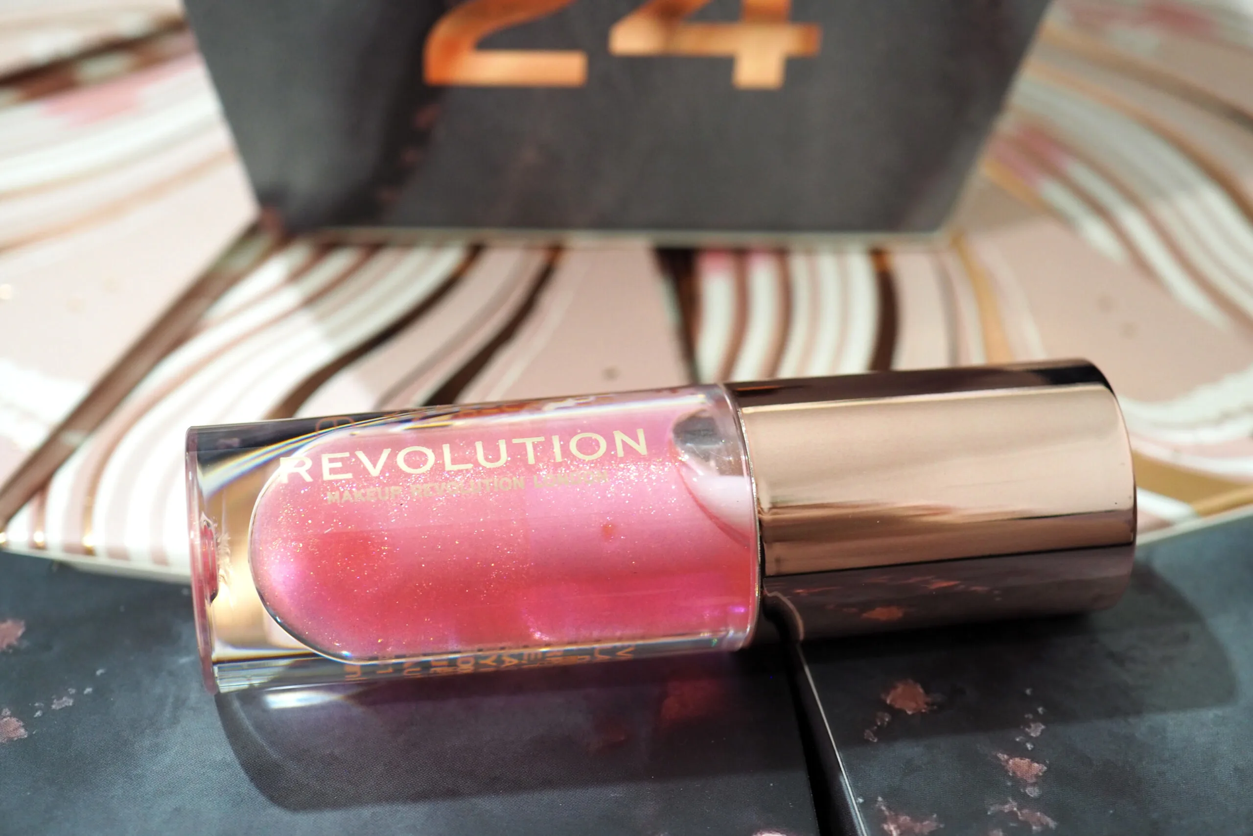 Revolution Deluxe Advent Calendar 2021
