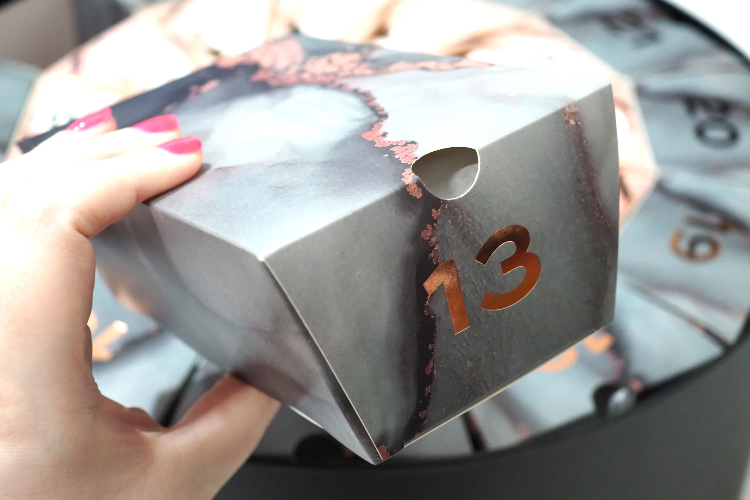 Revolution Deluxe Advent Calendar 2021 Unboxing, Review and Swatches! PLUS